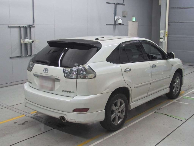 TOYOTA HARRIER 2009