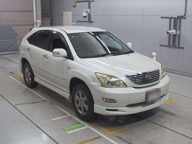 TOYOTA HARRIER 2009