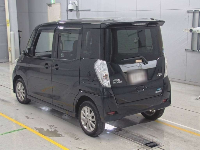 NISSAN DAYZ ROOX 2015