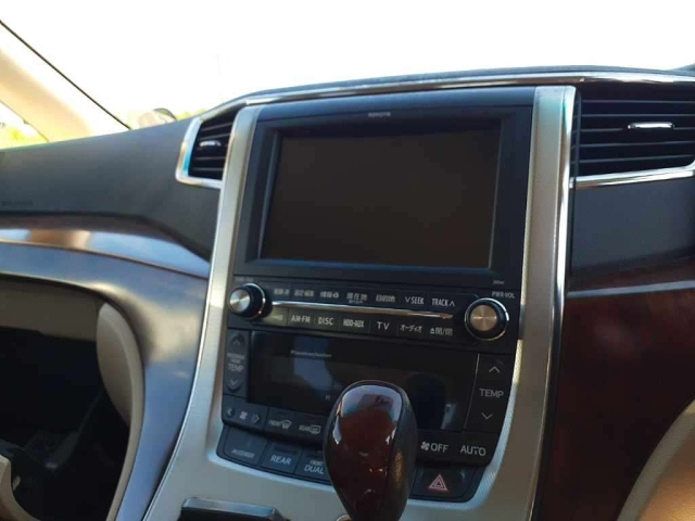 TOYOTA VELLFIRE 2008