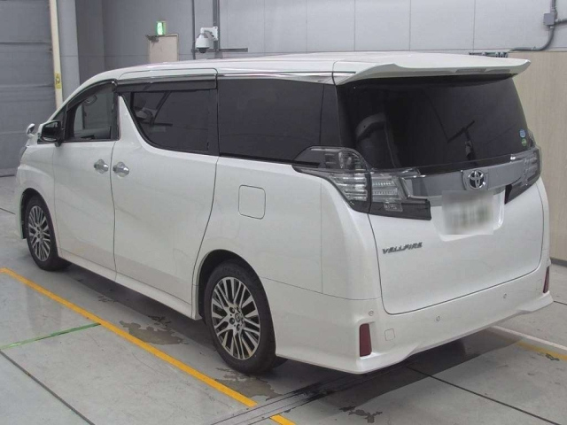 TOYOTA VELLFIRE 2016