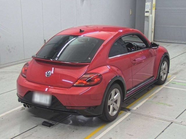 VOLKSWAGEN THE BEETLE 2017
