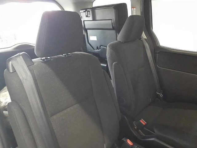 TOYOTA NOAH 2016