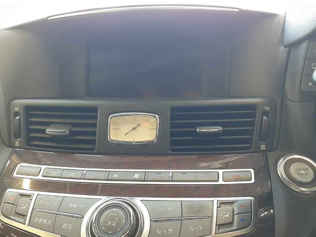 NISSAN FUGA 2012