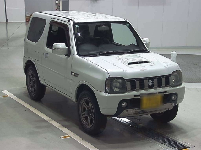 SUZUKI JIMNY 2015