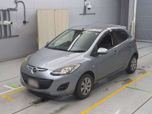 MAZDA DEMIO 2012