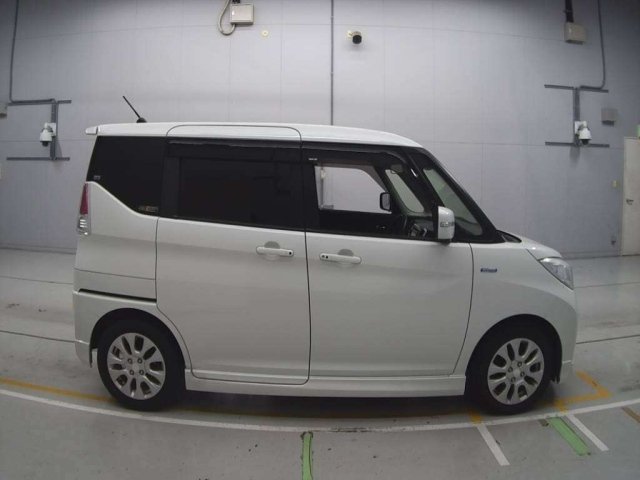 SUZUKI SOLIO 2018