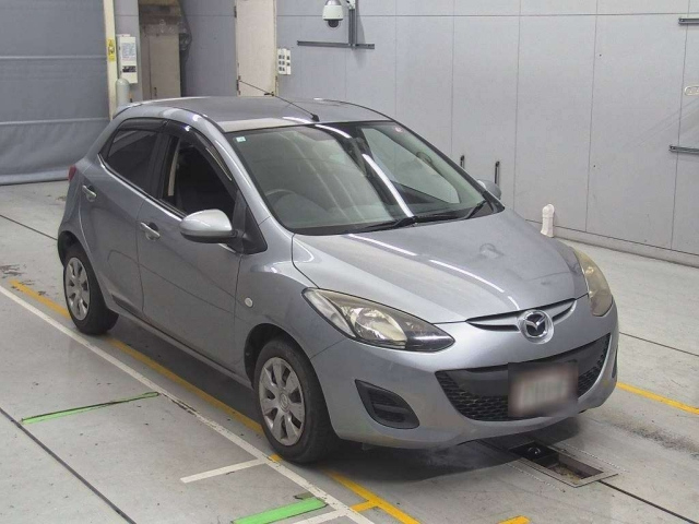 MAZDA DEMIO 2012