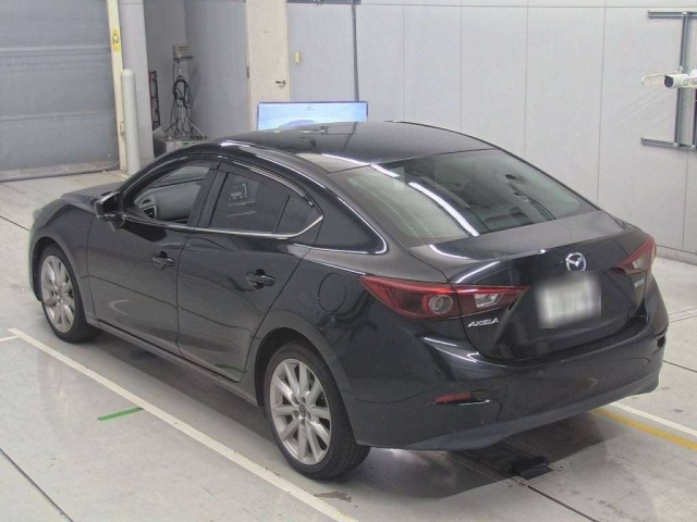 MAZDA AXELA 2018