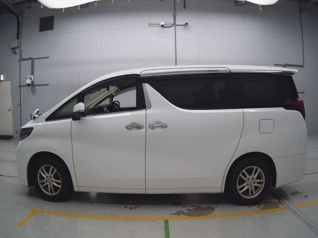 TOYOTA ALPHARD 2018