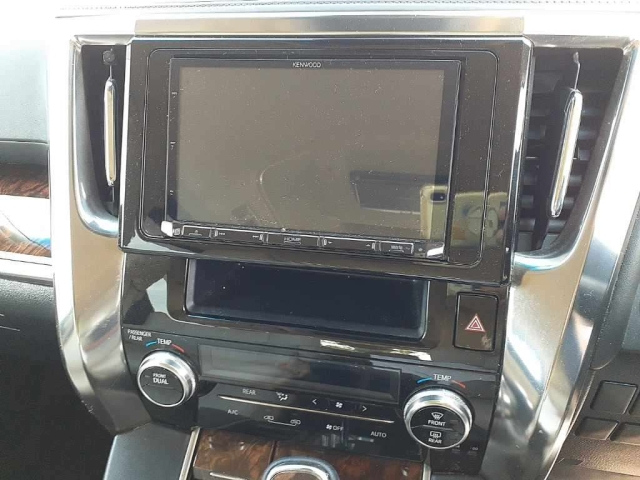 TOYOTA ALPHARD 2018