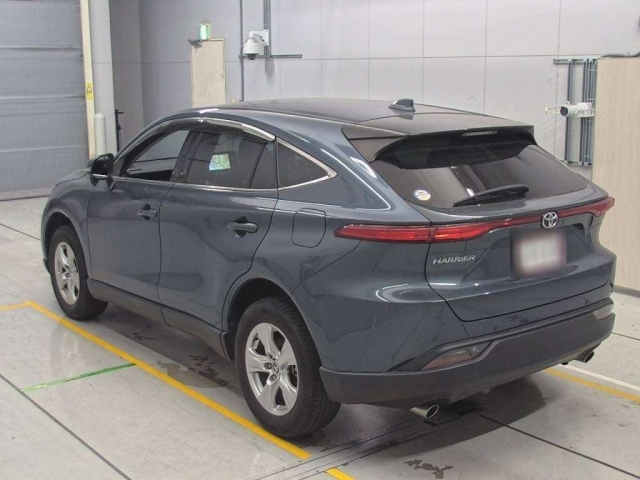TOYOTA HARRIER 2022