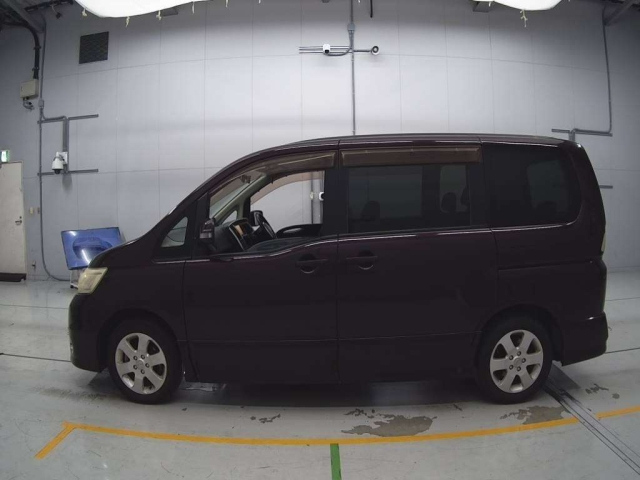 NISSAN SERENA 2009