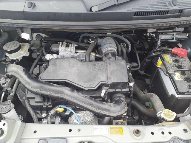TOYOTA ROOMY 2021
