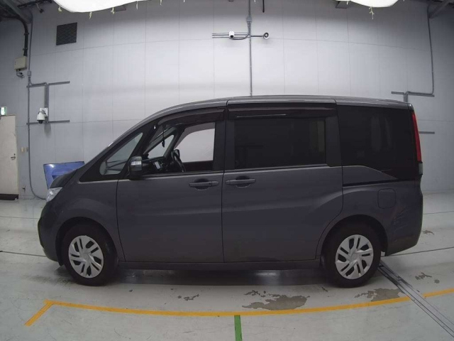 HONDA STEP WAGON 2020