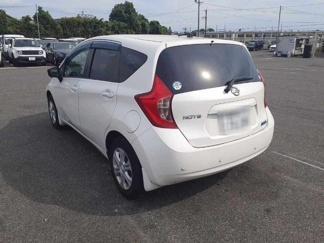 NISSAN NOTE 2015
