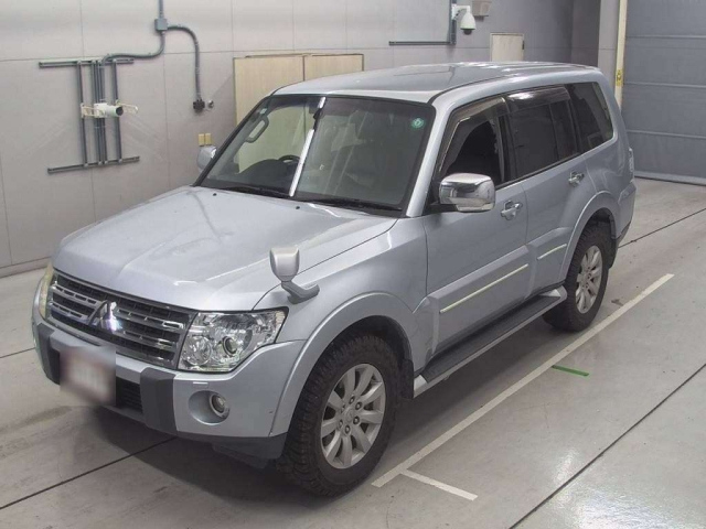 MITSUBISHI PAJERO 2009