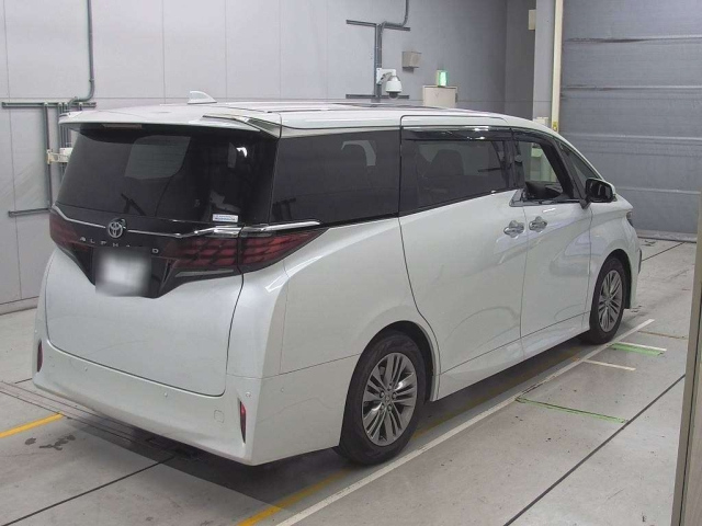 TOYOTA ALPHARD 2024