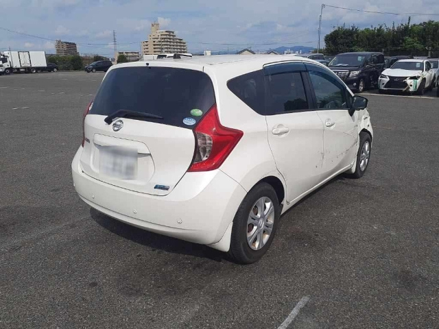 NISSAN NOTE 2015