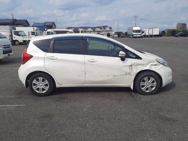 NISSAN NOTE 2015