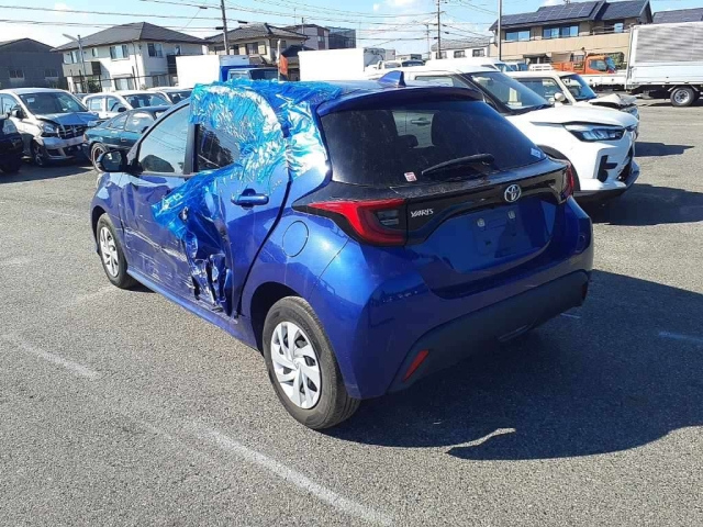 TOYOTA YARIS 2021