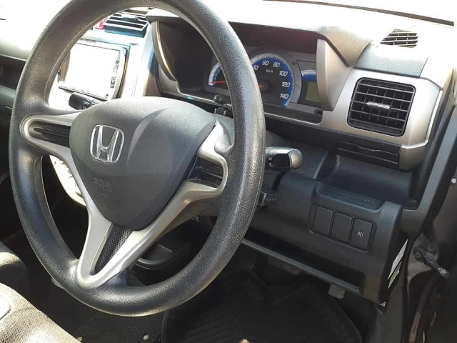 HONDA ZEST 2010