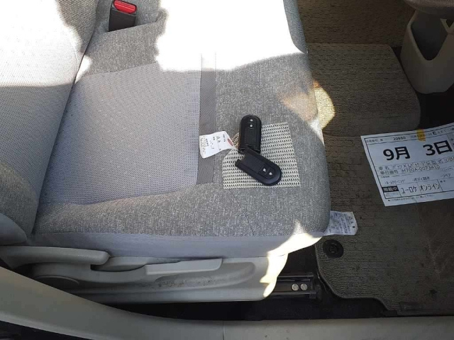 TOYOTA PASSO 2017