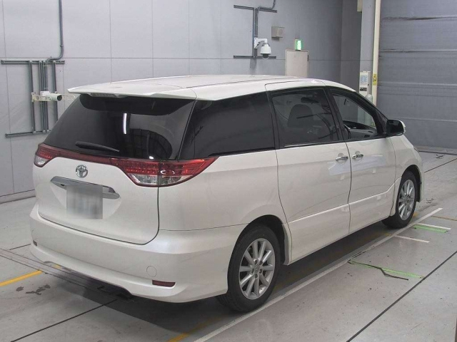 TOYOTA ESTIMA 2009