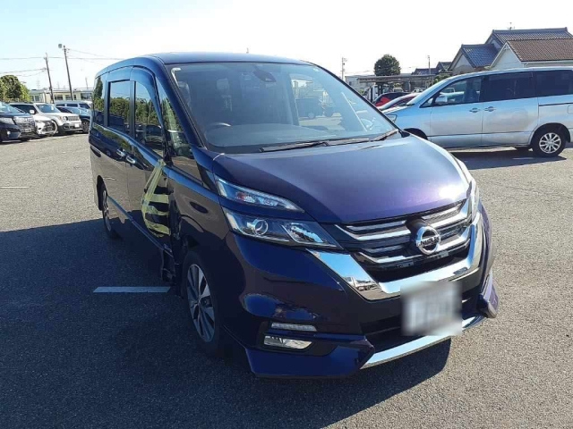 NISSAN SERENA 2017