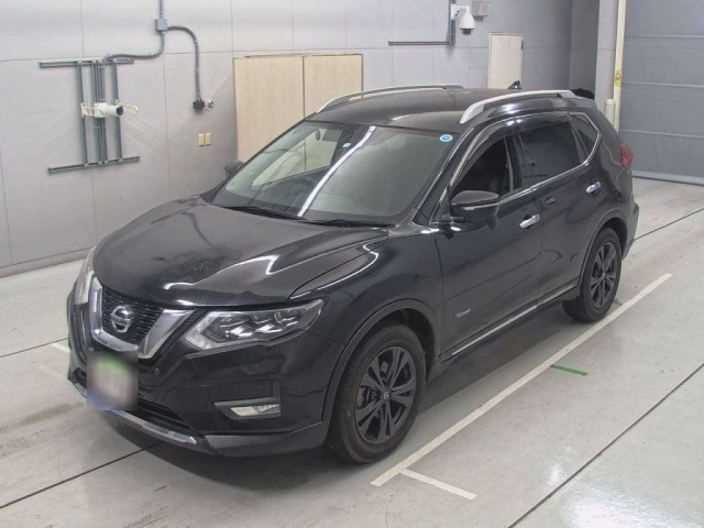 NISSAN X-TRAIL 2018