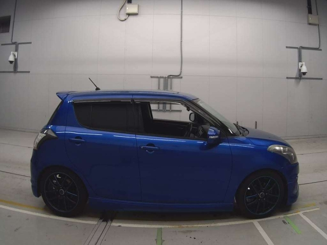 SUZUKI SWIFT 2016