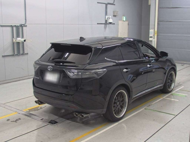 TOYOTA HARRIER 2014