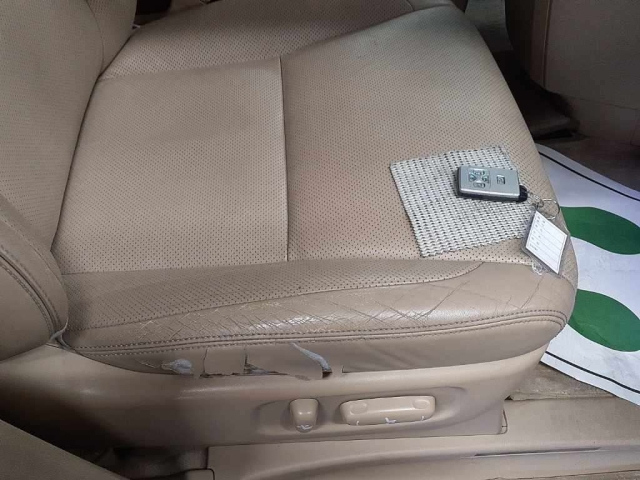 TOYOTA VELLFIRE 2008