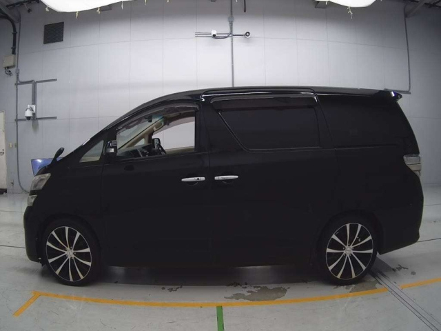 TOYOTA VELLFIRE 2008