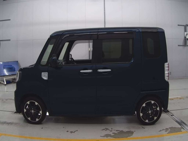 DAIHATSU WAKE 2020