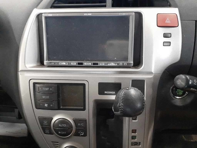 TOYOTA RACTIS 2008