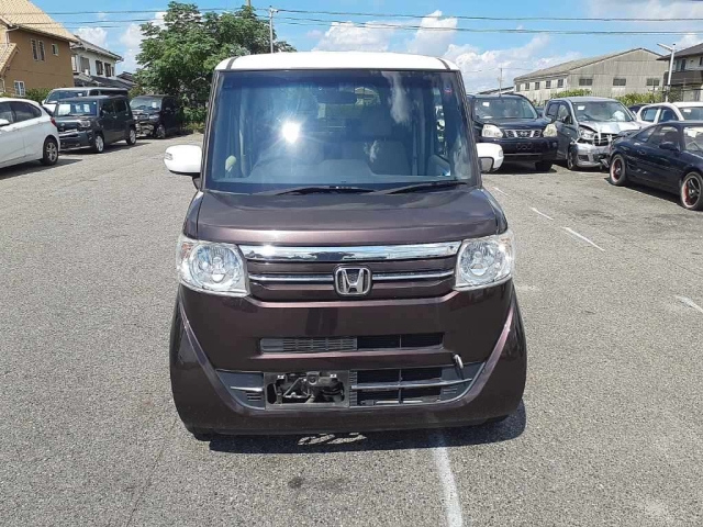 HONDA N BOX 2017