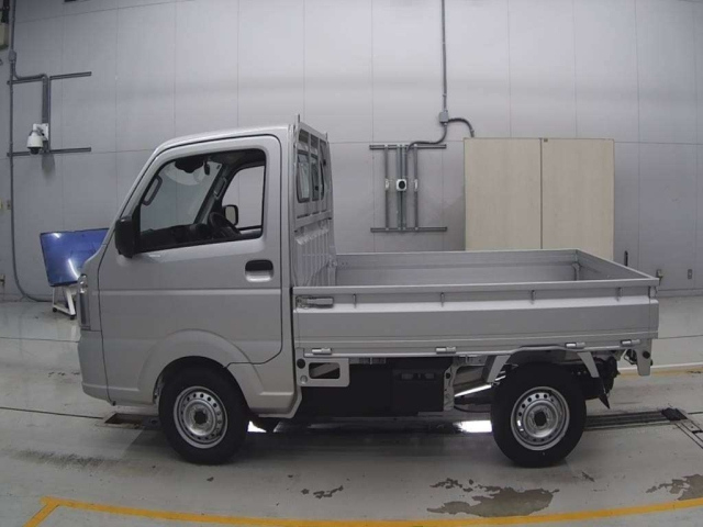 SUZUKI CARRY TRUCK 2025