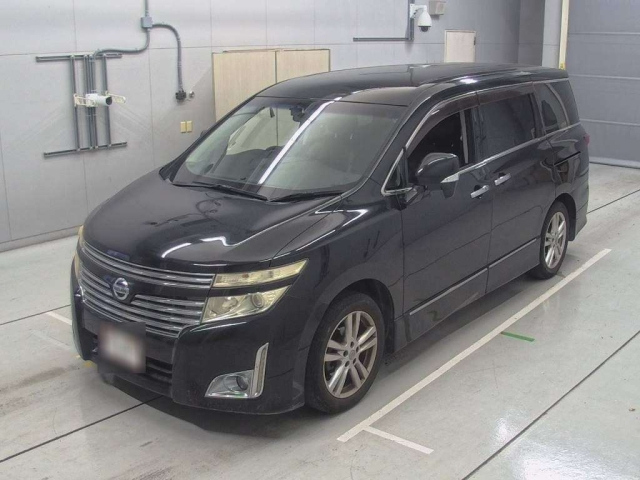 NISSAN ELGRAND 2010