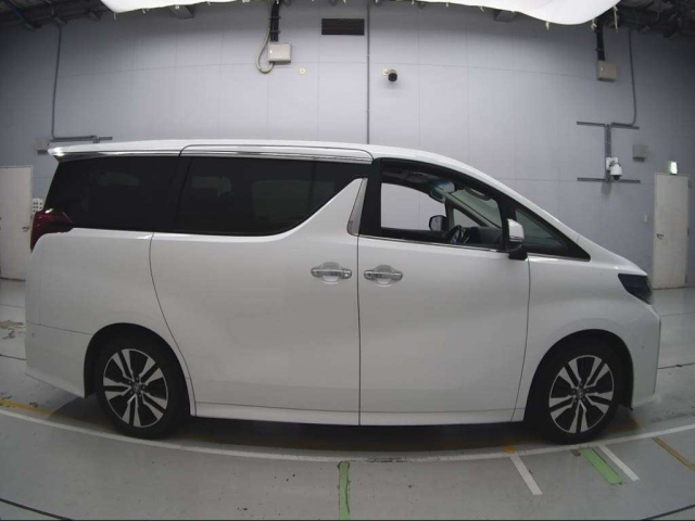 TOYOTA ALPHARD 2020