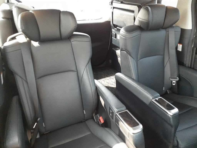 TOYOTA ALPHARD 2020
