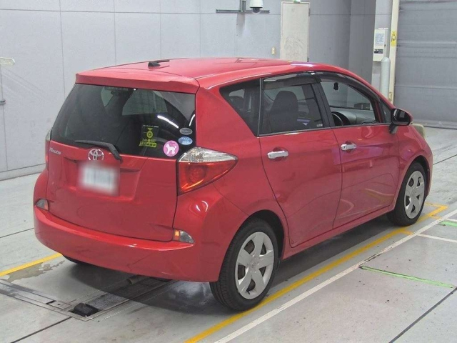 TOYOTA RACTIS 2011