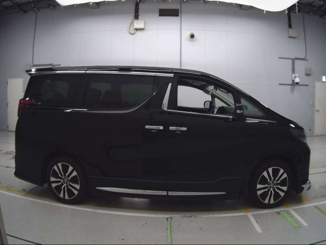 TOYOTA ALPHARD 2020
