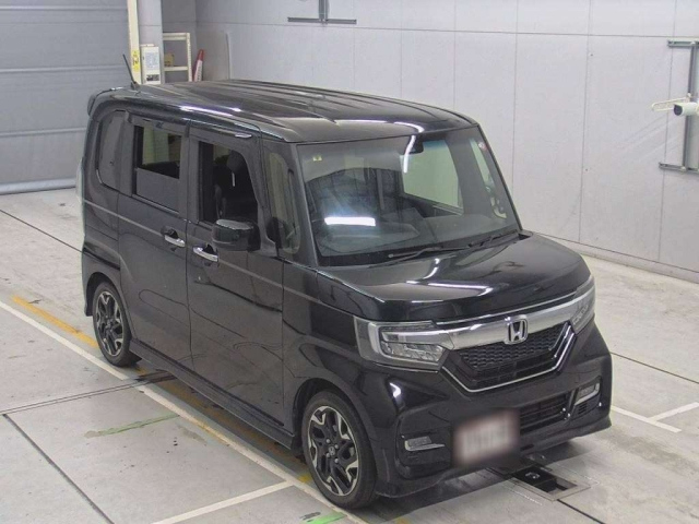 HONDA N BOX 2018