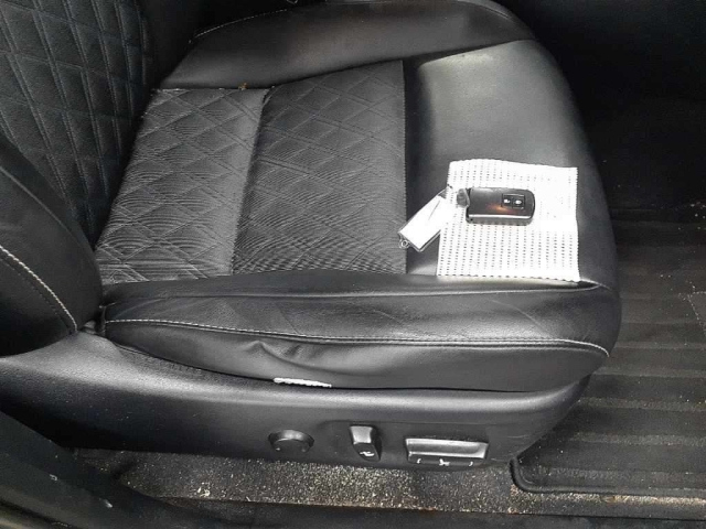 TOYOTA HARRIER 2014