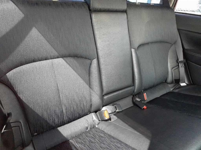 SUBARU LEGACY 2012