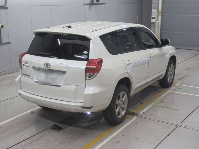 TOYOTA VANGUARD 2011