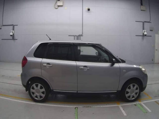 MAZDA VERISA 2008