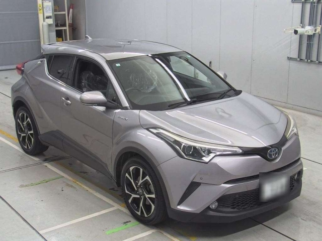 TOYOTA C-HR 2017