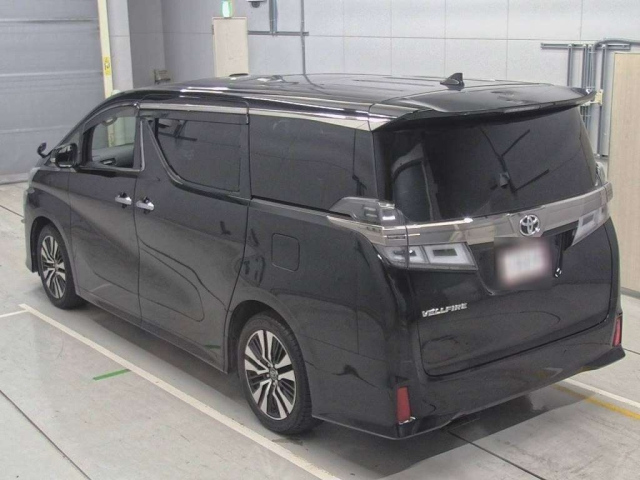 TOYOTA VELLFIRE 2018